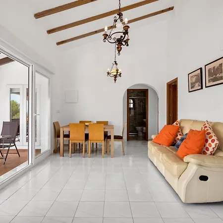 Casa Ciara * Pedreguer